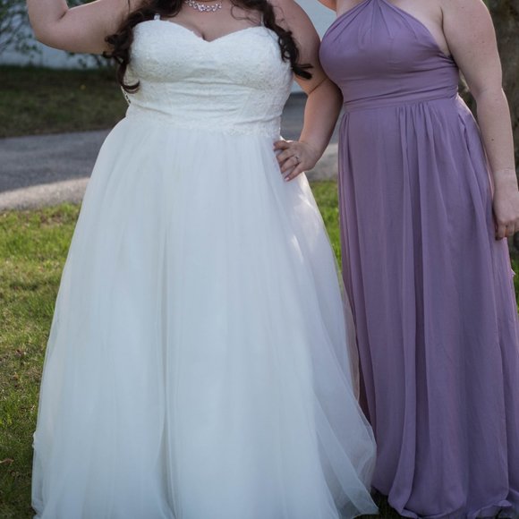 Davids Bridal White Wedding Dress 22w - Picture 3 of 6